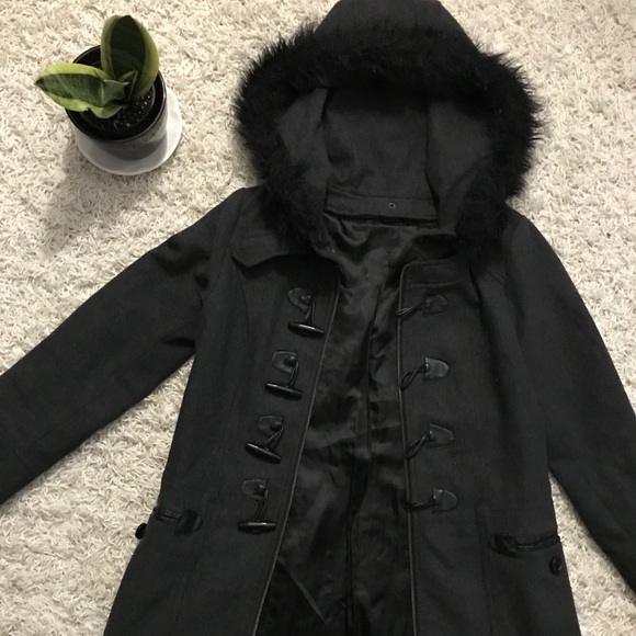le chateau Jackets & Blazers - Le Chateau // Dark Grey & Black Coat w Faux Fur
